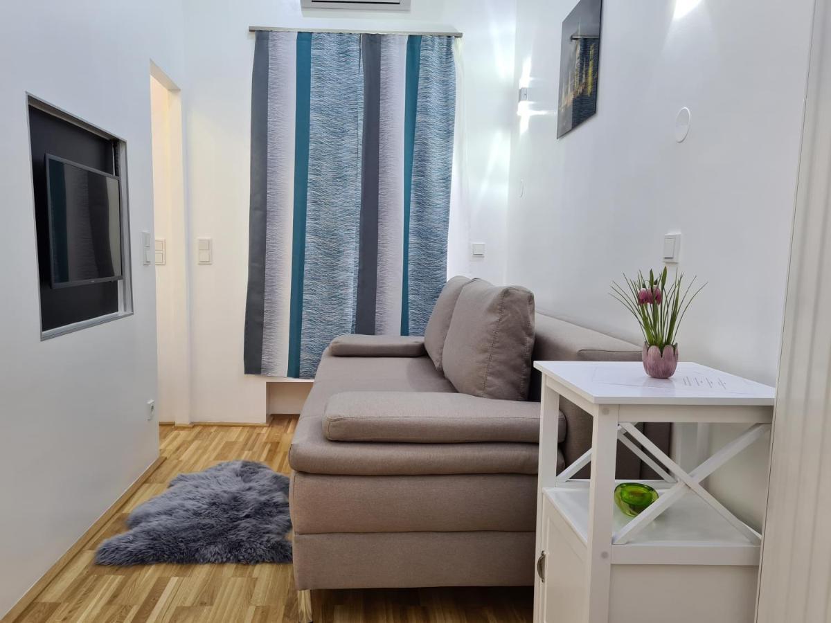 Lapi Apartment 1150 Wien Exterior foto